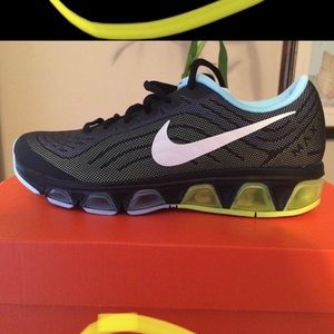 Nike Tailwind MAXAIR Sneakers EUC